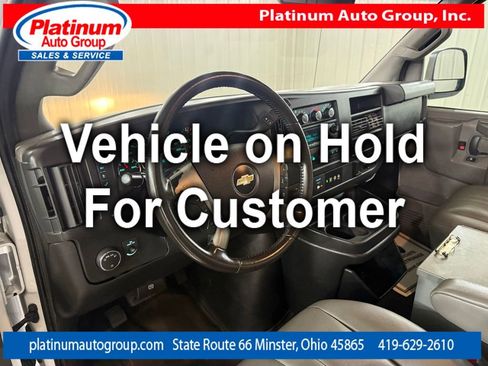 Used 2016 Chevrolet Express 3500 Extended RWD image 12