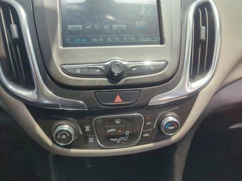 Used 2018 Chevrolet Equinox LS w/ LPO, Cargo Package FWD image 8