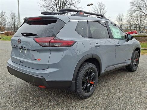 New 2026 Nissan Rogue Rock Creek image 39