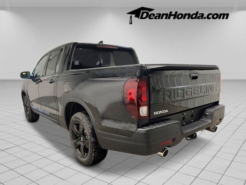 New 2026 Honda Ridgeline Black Edition image 3