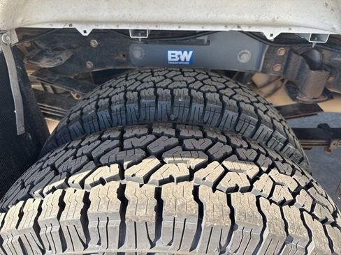 Used 2016 Chevrolet Silverado 3500 LT w/ LT Convenience Package image 31