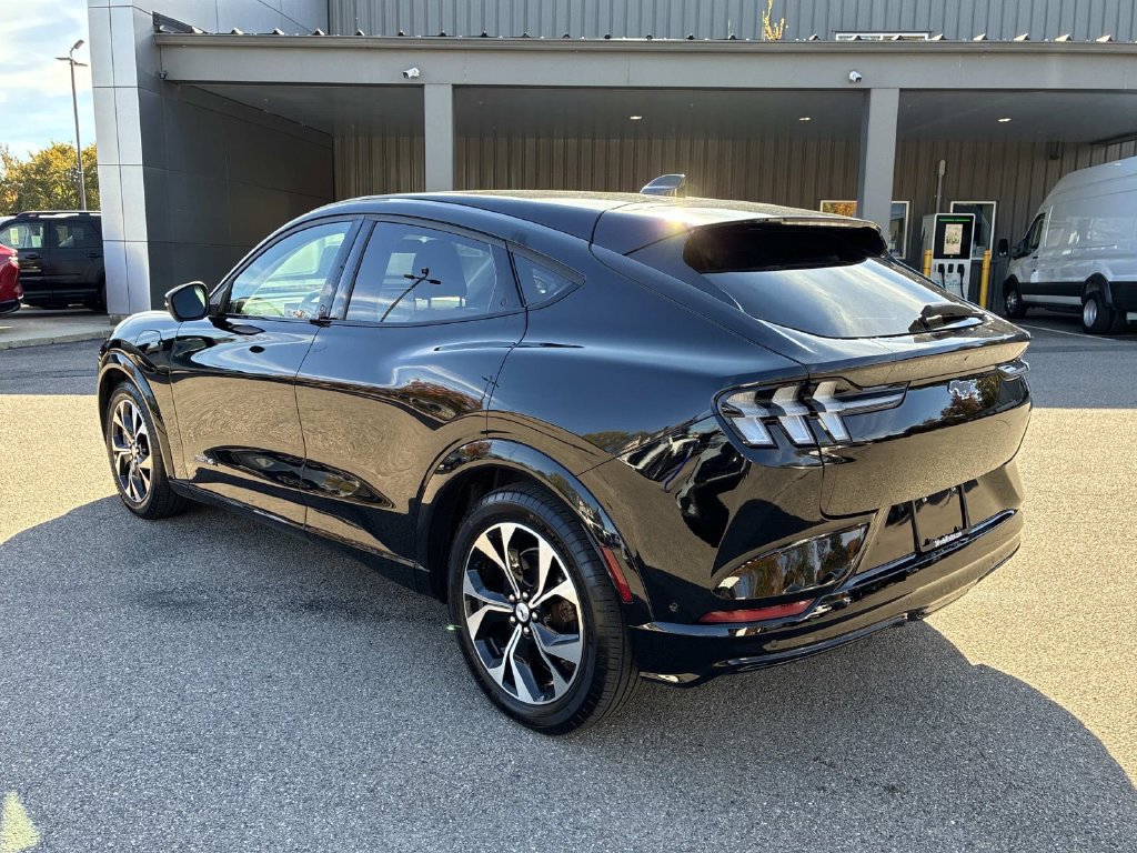 Used 2023 Ford Mustang Mach-E Premium AWD/4WD image 5