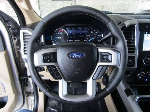 Used 2017 Ford F350 Lariat w/ Lariat Value Package AWD/4WD image 13