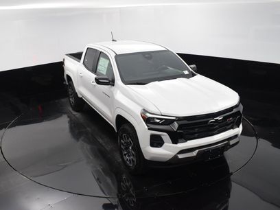 New 2025 Chevrolet Colorado Z71 w/ Z71 Convenience Package 2