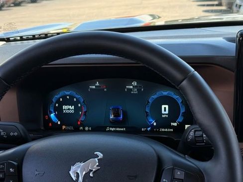 Used 2025 Ford Bronco Sport Outer Banks w/ Outer Banks Tech Package+ AWD/4WD image 8