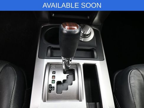 Used 2024 Toyota 4Runner Limited AWD/4WD image 27