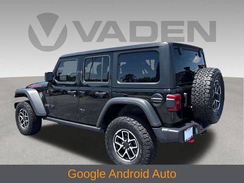 Used 2025 Jeep Wrangler Unlimited Rubicon w/ Convenience Group AWD/4WD image 20