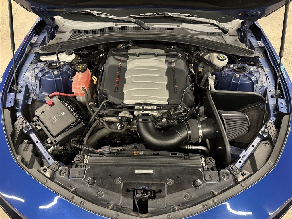 Used 2019 Chevrolet Camaro SS RWD image 36