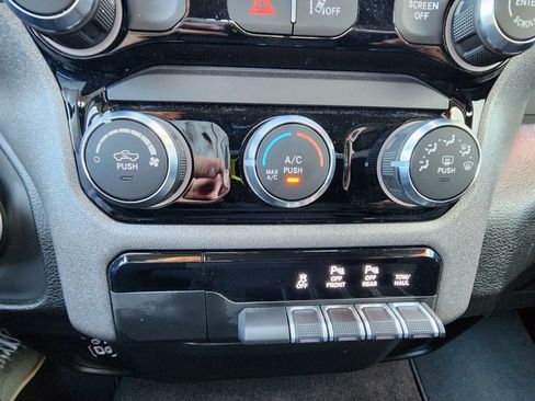 Used 2025 RAM 1500 Tradesman AWD/4WD image 36