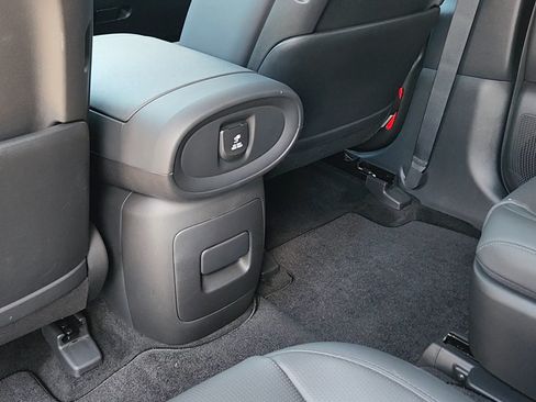 Certified 2026 Hyundai Palisade XRT Pro AWD/4WD image 17