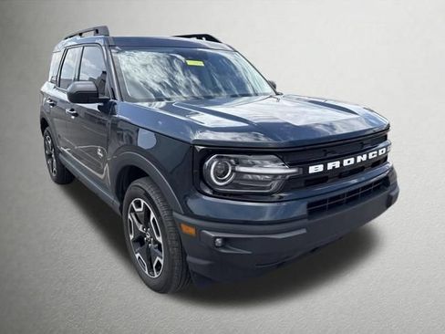 Used 2023 Ford Bronco Sport Outer Banks w/ Tech Package AWD/4WD image 1