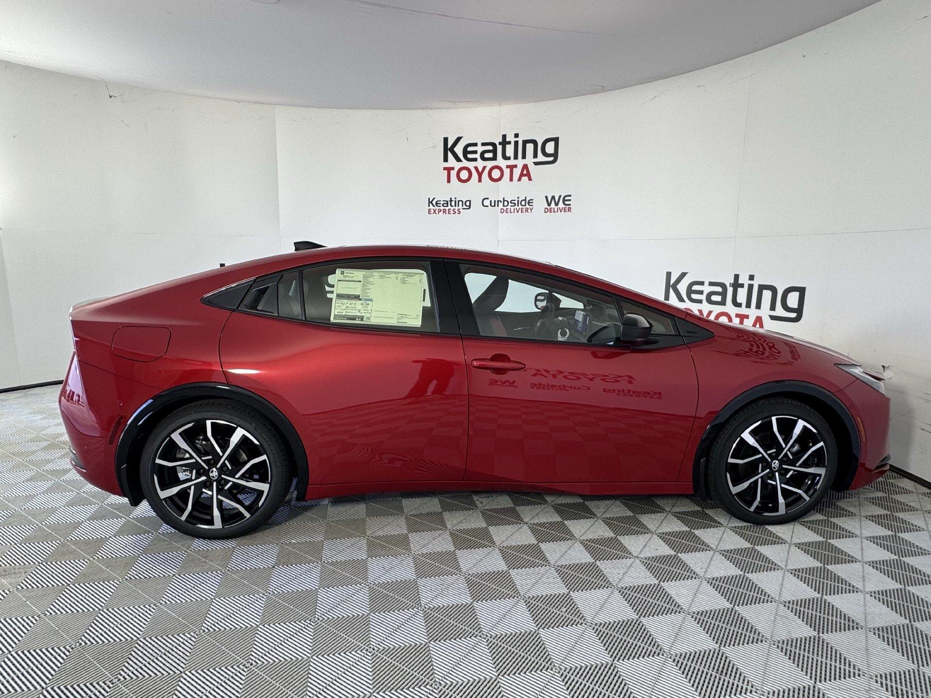 New 2027 Toyota Prius Plug-In Hybrid w/ Limited Premium Package FWD image 4