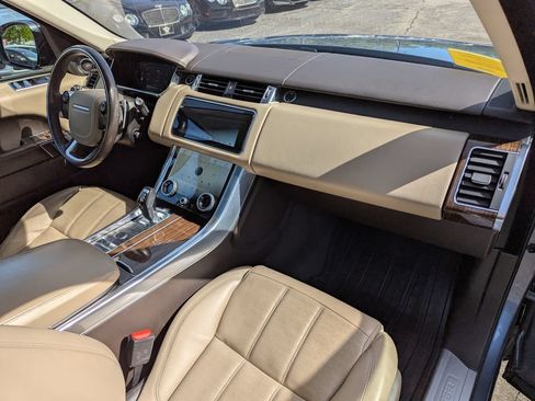 Used 2019 Land Rover Range Rover Sport HSE Dynamic AWD/4WD image 32