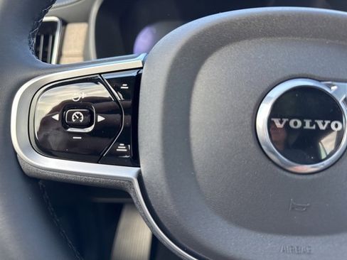 New 2026 Volvo XC90 B6 Ultra w/ Protection Package Premier image 19