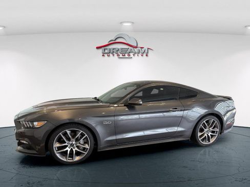 Used 2017 Ford Mustang GT Premium RWD image 17