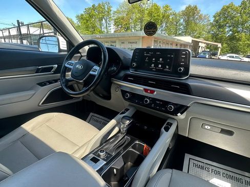 Used 2020 Kia Telluride S AWD/4WD image 32