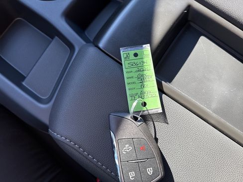 New 2026 GMC Sierra 2500 Pro w/ Convenience Package image 31