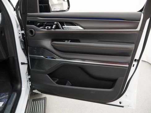 New 2025 Jeep Grand Wagoneer Series III w/ Rear Seat Video Group 1 image 40