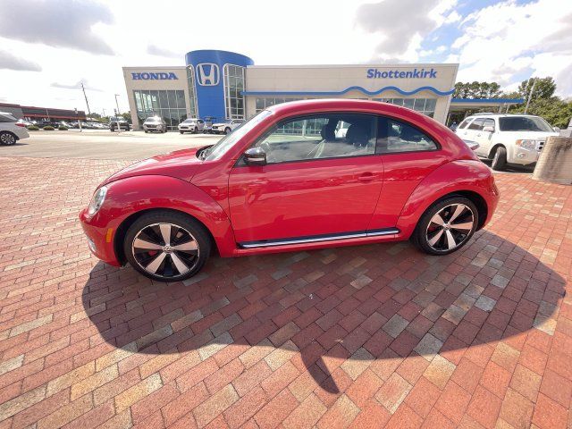 Used 2012 Volkswagen Beetle 2.0T FWD image 29