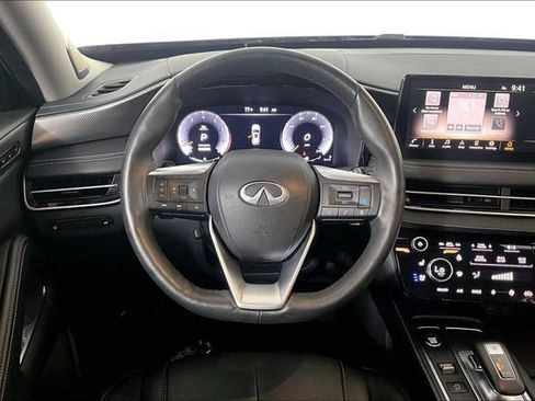 Used 2023 INFINITI QX60 Luxe w/ Performance Audio Package FWD image 5