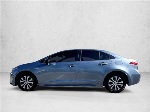 Used 2021 Toyota Corolla LE FWD image 6