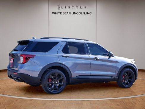 Used 2023 Ford Explorer ST w/ Equipment Group 401A image 5