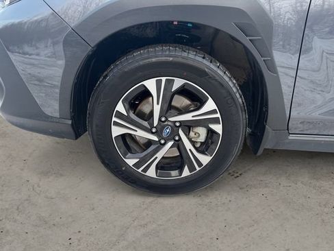 Used 2024 Subaru Crosstrek 2.0i Premium AWD/4WD image 14