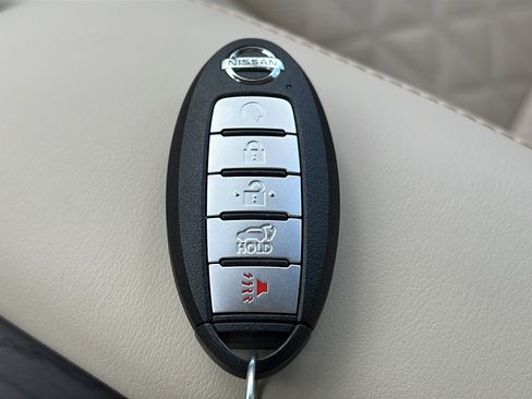 Used 2021 Nissan Murano Platinum w/ Cargo Package FWD image 29