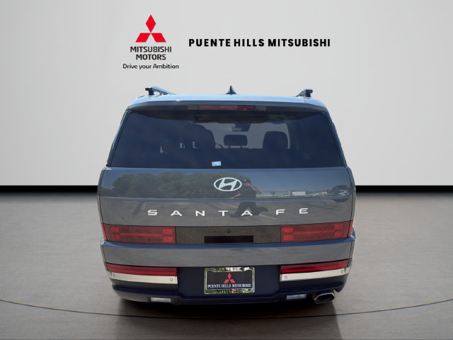 Used 2025 Hyundai Santa Fe Limited FWD image 6