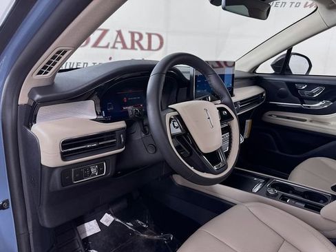 New 2026 Lincoln Corsair Premiere FWD image 10