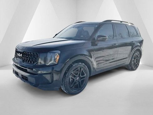 Used 2024 Kia Telluride EX X-Line AWD/4WD image 3