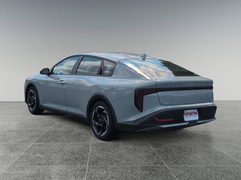 Used 2025 Kia K4 EX FWD image 3