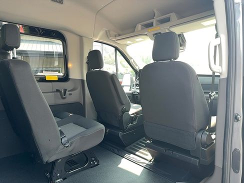Used 2023 Ford Transit 350 XL RWD image 13