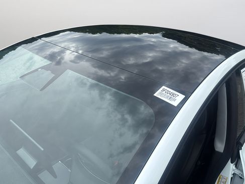 Used 2025 Tesla Model 3 Long Range RWD image 31