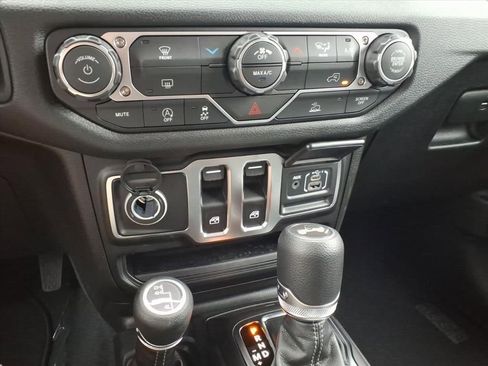 New 2026 Jeep Wrangler Sport AWD/4WD image 21