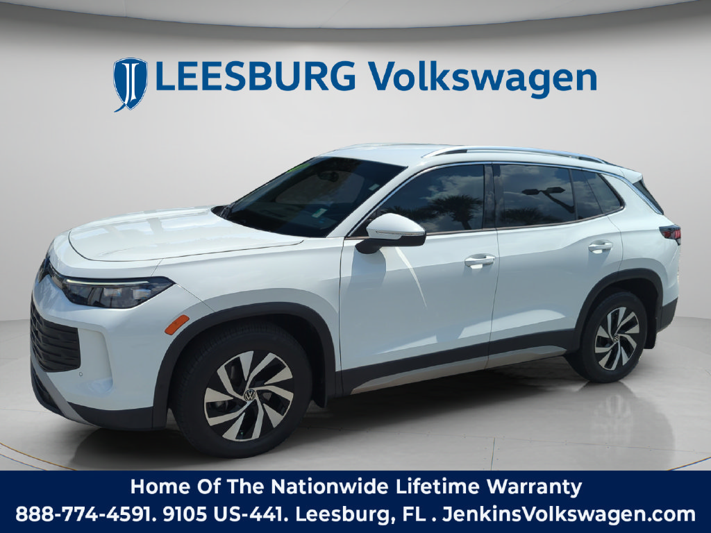Used 2025 Volkswagen Tiguan S FWD image 13