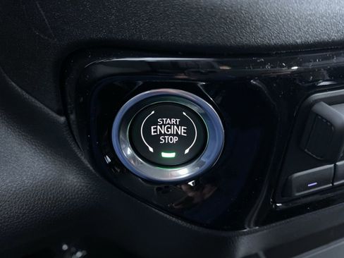 New 2026 Chevrolet Silverado 1500 LT Trail Boss w/ LT Trail Boss Premium Package AWD/4WD image 9