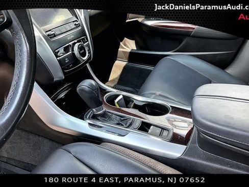 Used 2015 Acura TLX FWD image 11