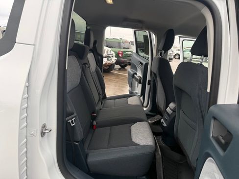 Used 2025 Ford Maverick XLT image 18