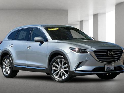Used 2017 MAZDA CX-9 Signature AWD/4WD image 2