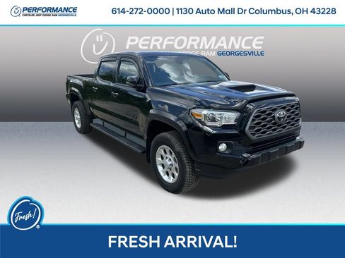 Used 2021 Toyota Tacoma TRD Sport AWD/4WD image 1