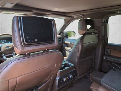 Used 2024 Ford Expedition King Ranch AWD/4WD image 18