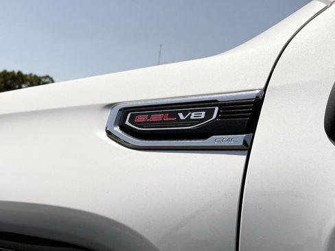 Used 2019 GMC Sierra 1500 Denali w/ Denali Ultimate Package AWD/4WD image 12