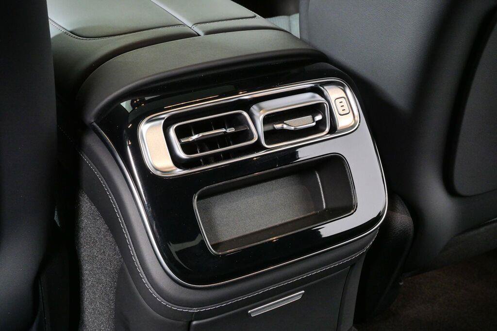 Used 2022 Mercedes-Benz S 580 4MATIC Sedan image 21