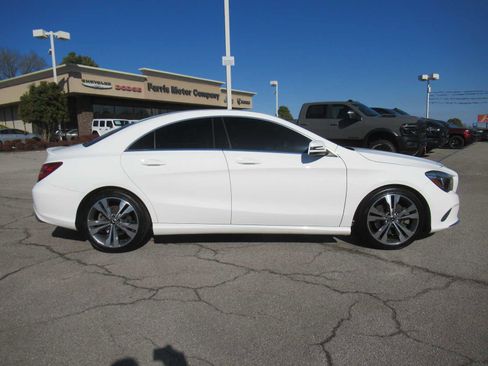 Used 2019 Mercedes-Benz CLA 250 image 8