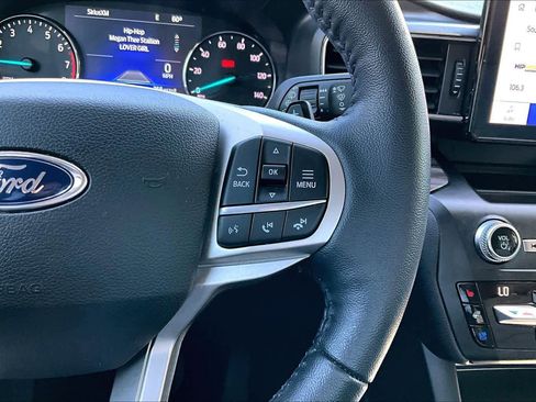 Used 2020 Ford Explorer Limited w/ Class III Trailer Tow Package image 22