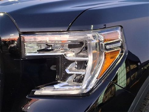 Used 2022 GMC Sierra 1500 Elevation image 14