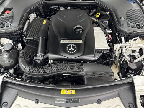 Used 2017 Mercedes-Benz E 300 4MATIC image 54