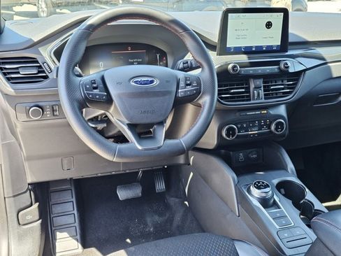 Used 2025 Ford Escape ST-Line FWD image 34