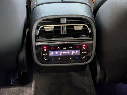 New 2026 Mercedes-Benz E 53 AMG e 4MATIC Sedan image 17